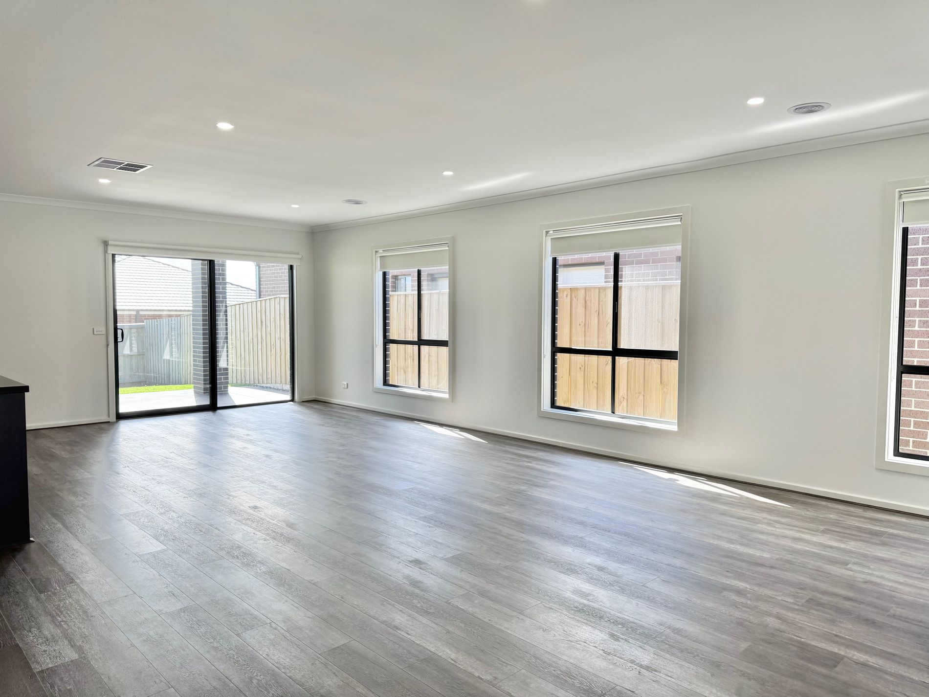 1 Arkport Way, Manor Lakes