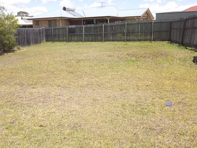A / 18 Sunflower Crescent, Upper Caboolture