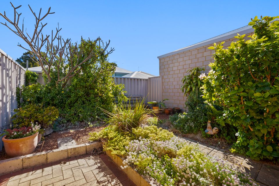 26 Amity Circuit, Shoalwater