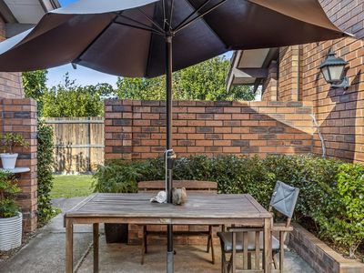 2 Vaucluse Place, Bundall