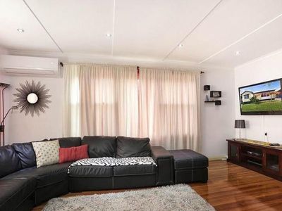 34 Crimson Drive, Doveton