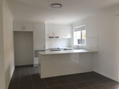 24 / 15 Waratah Way, Morayfield