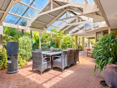 10 Somerville Drive, College Grove