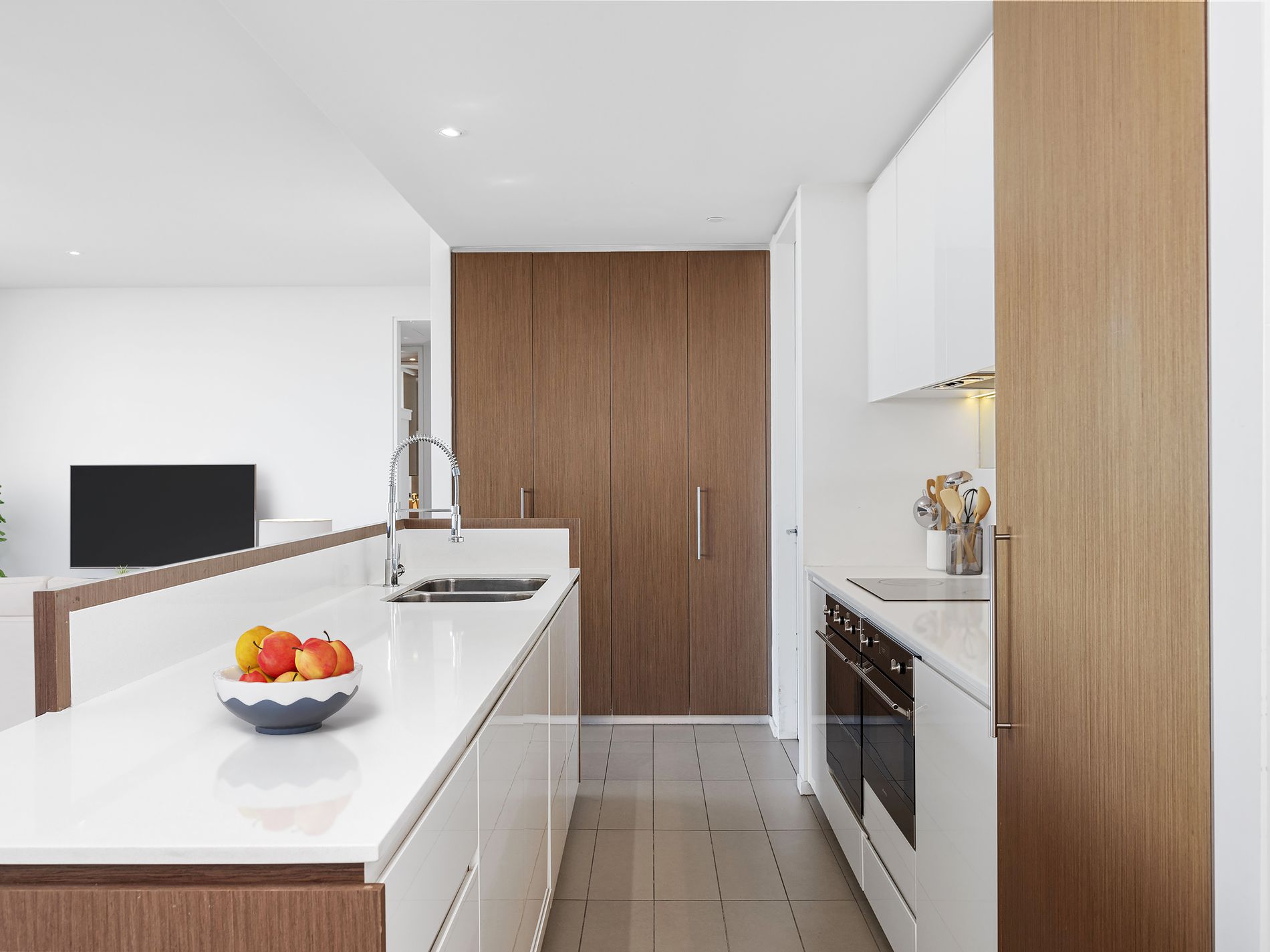 2107 / 8 Adelaide Terrace, East Perth