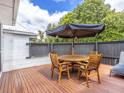 365 Avonhead Road, Avonhead