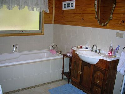 2 Crouch Street ( at Caveton), Mount Gambier