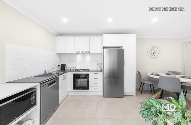 15 Glenelg Avenue, Wadalba