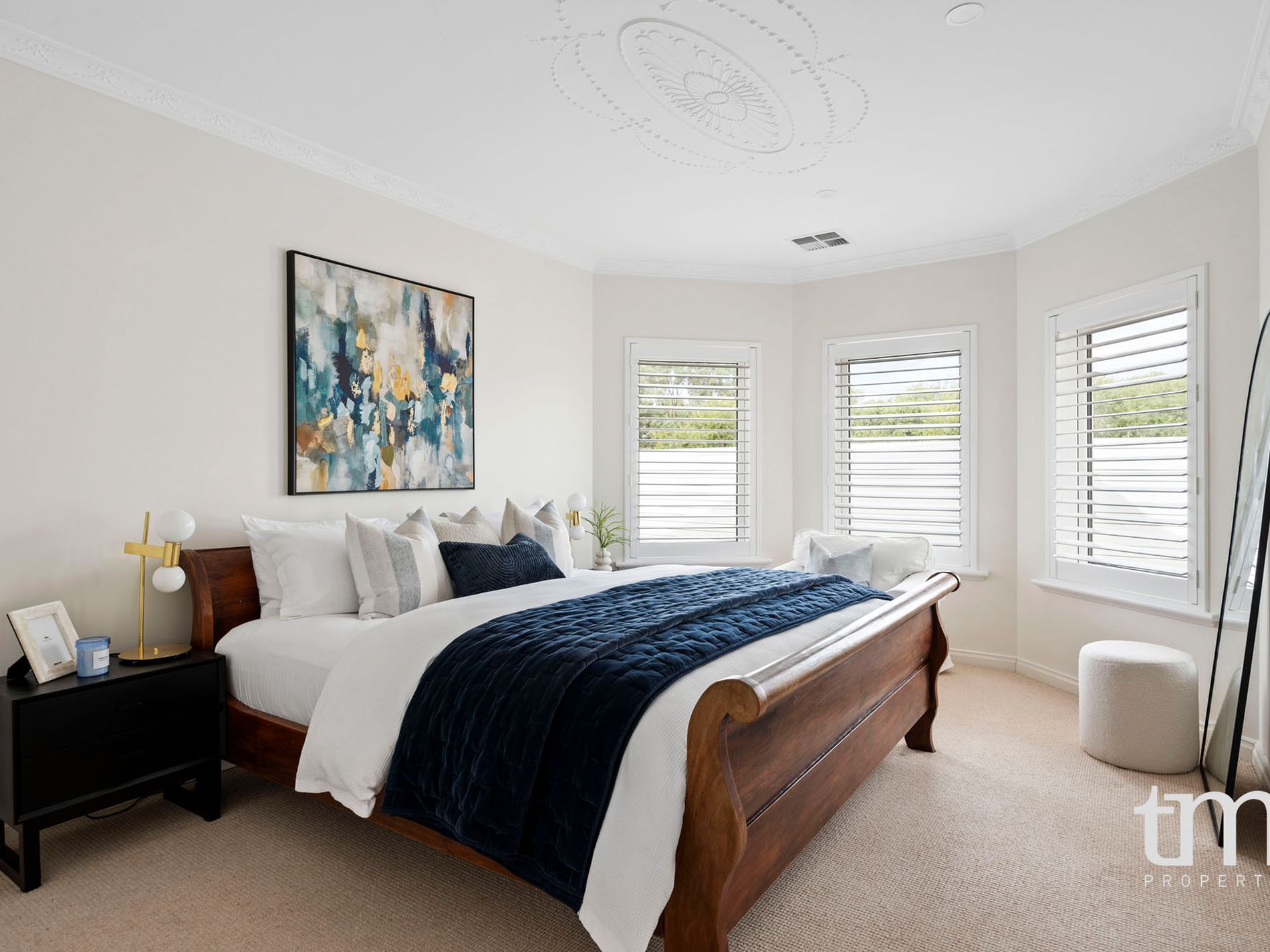 1 Grove End Ridge, Mount Claremont