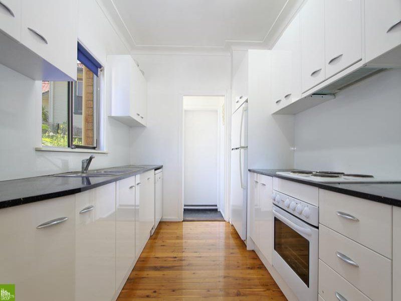 24 Uralba Street, Figtree