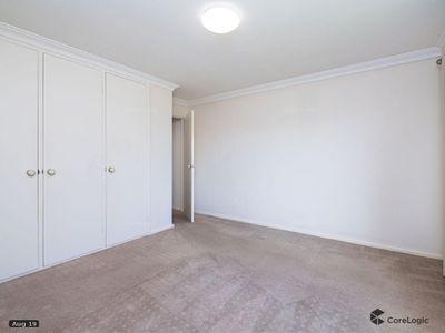 2 Fenton Way, Hillarys