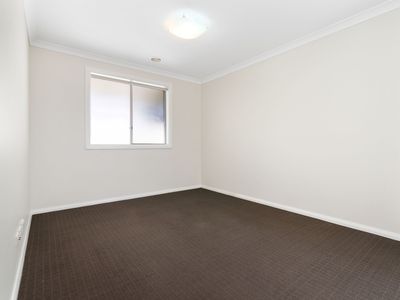 24 JACKA STREET, Wodonga