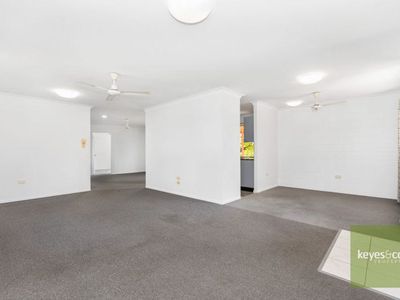 4 Marisa Court, Black River