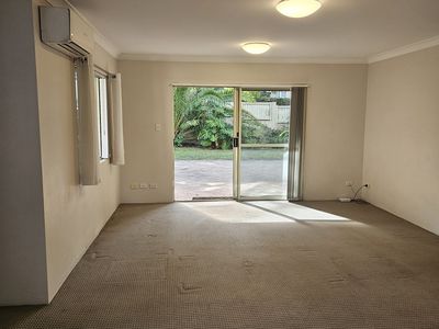 1 / 2A Walton Crescent, Abbotsford