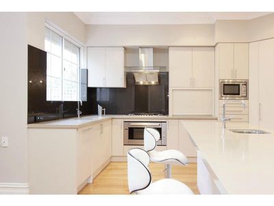 267 Mill Point Road, South Perth
