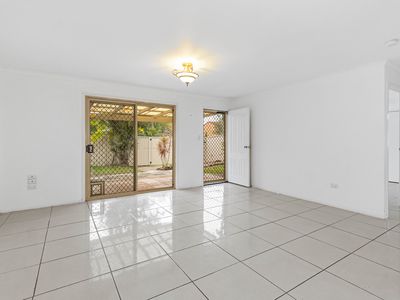 3 / 5 Carrothool Place, Mooloolaba