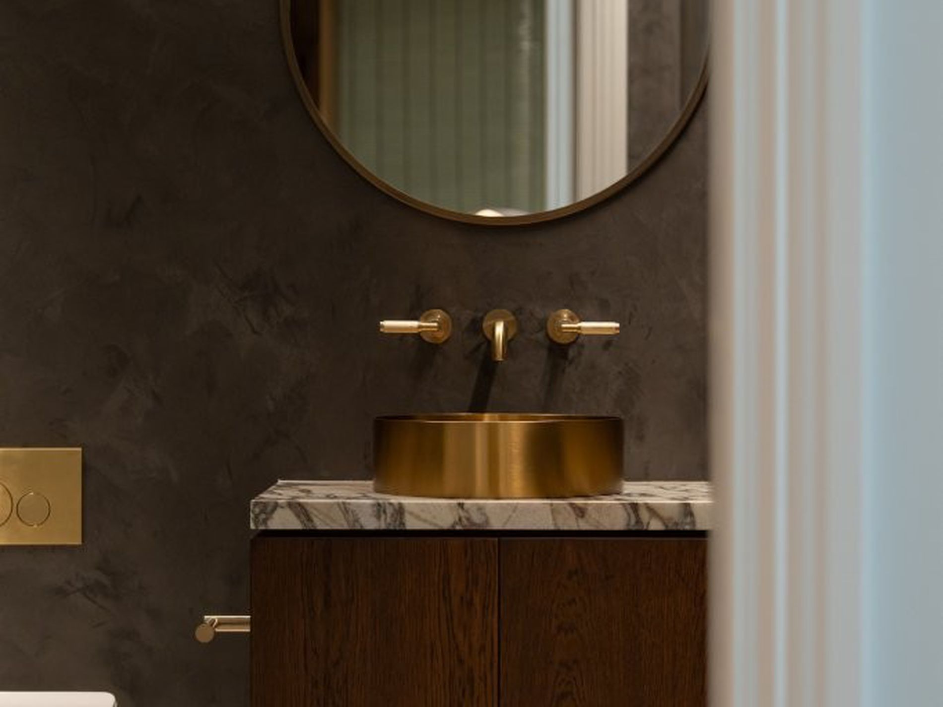 2 / 147 Darling Point Road, Darling Point