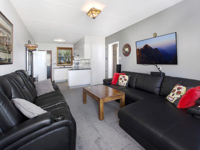 3 / 33 Reddall Parade, Lake Illawarra