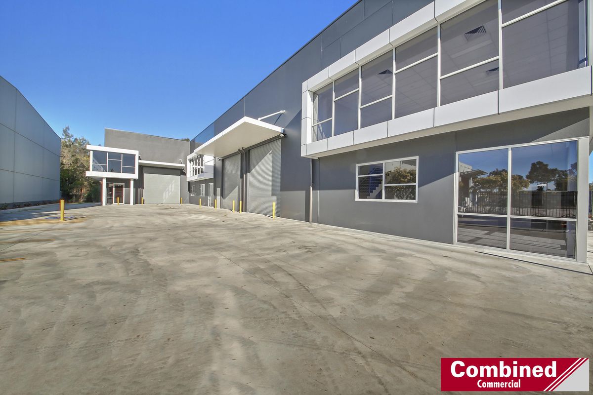2 & 3 / 22 Sedgwick Street, Smeaton Grange