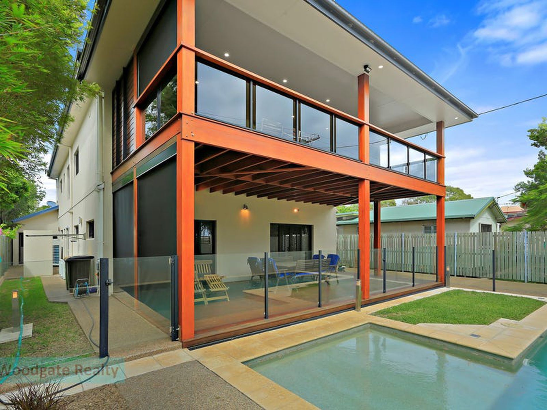 31 Esplanade, Woodgate