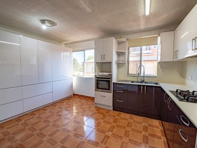 3 / 19 Carramar Avenue, Carramar