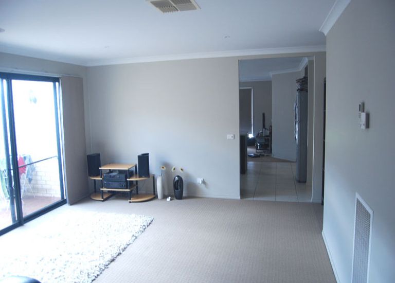 25 Coastal Court, Portland