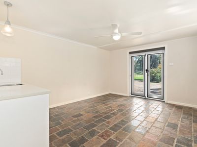 2335 Silverdale Road, Silverdale