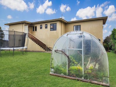 27 Bath Road, Riverton