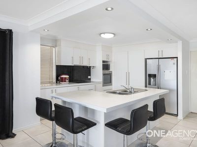 10 Gladys Street, Doolandella