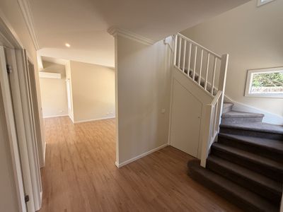 2 / 7 Trewheela Avenue, Manifold Heights