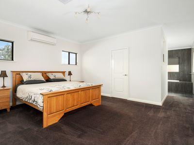 2 Pirring Way, Hannans