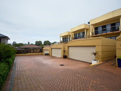 5/62 Kinsella Street, Joondanna