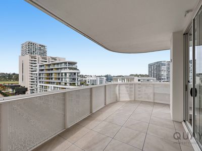 1111 / 21 Spurway Drive, Norwest