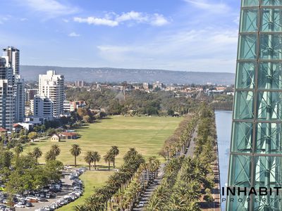 1709 / 11 Barrack Square, Perth