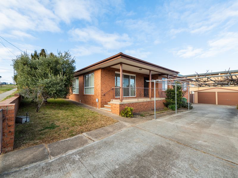 19 Buttle Street, Queanbeyan East