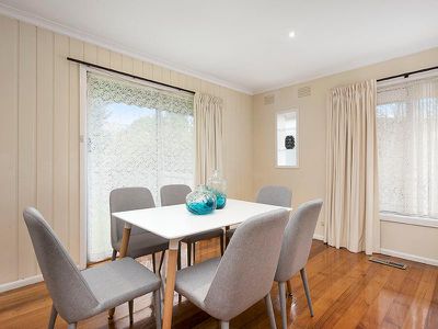 63 Dehnert Street, Doncaster East
