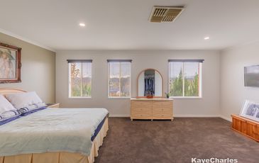16 Highton Court, Beaconsfield