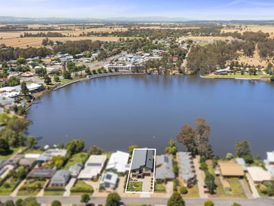 23 YOUNG STREET, Nagambie