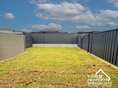 22 Dulcimere Street, Tahmoor
