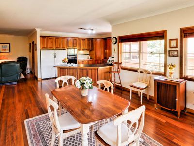 5 Brian Hambly Place, Dubbo