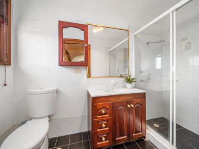 4 Adolphus Close, Hinchinbrook