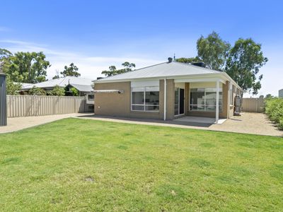 28 Hutsons Road, Tocumwal