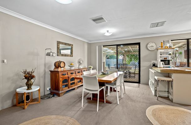 6 Ocean Place, Waikiki