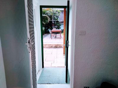 1 / 4 Moore Street, Bondi Beach