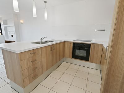 5 / 11-13 Pangarinda Place, Mooloolaba
