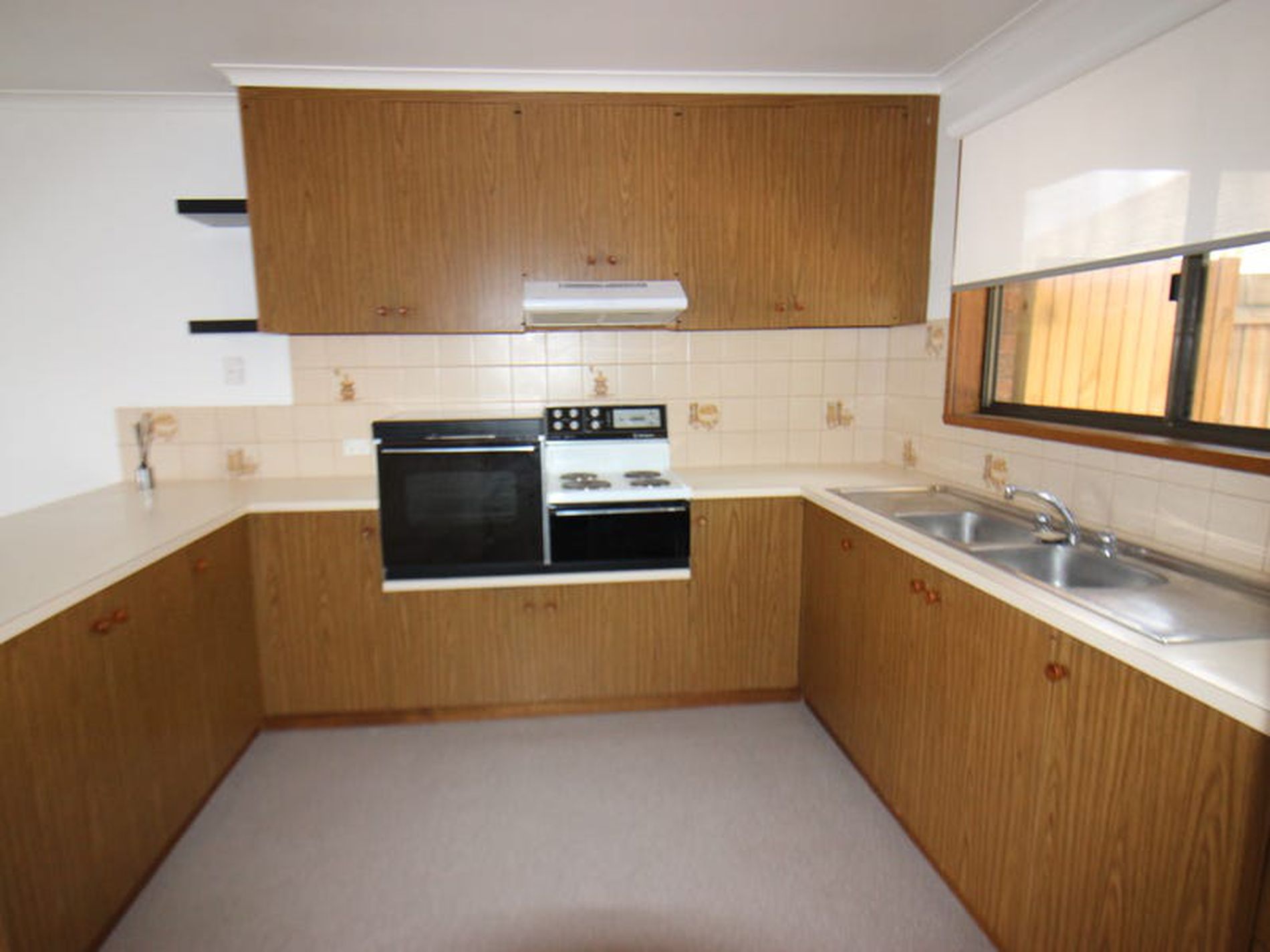 2 / 19 Pine Avenue, North Shore