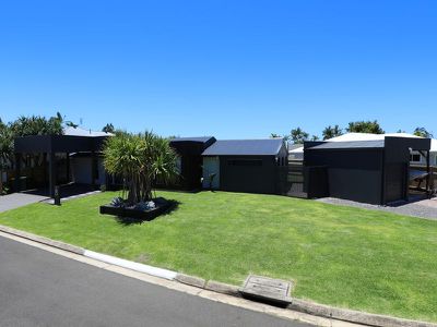 2 Yilleen Court, Mooloolaba