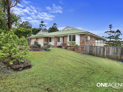 6 Arlington Court, Kawungan