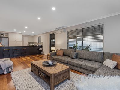 184 Lagoon Drive, Yanchep