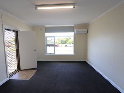 A / 10-12 West Street, Mount Gambier