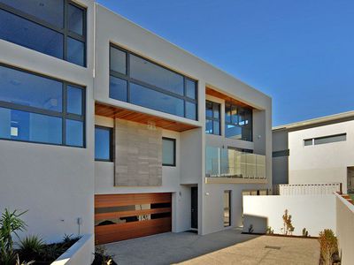 4/8 Sorrento Street, North Beach